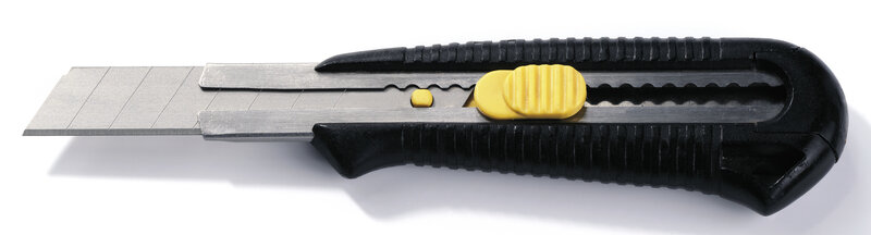 utility knife with retractable blade