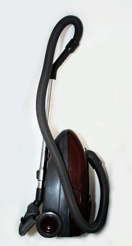 vacuum cleaner with hose