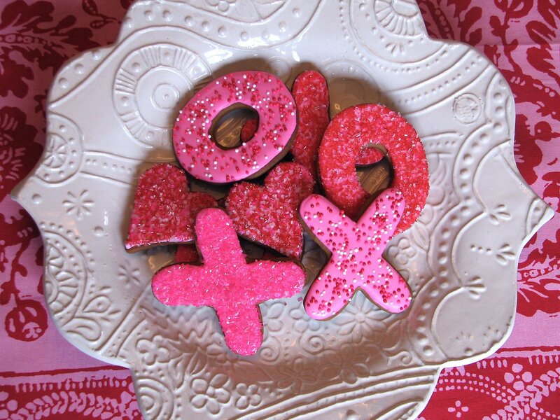 Valentine Cookies on Plate — Pink