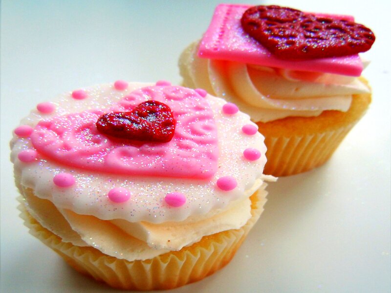 Valentine Cupcakes — Pink