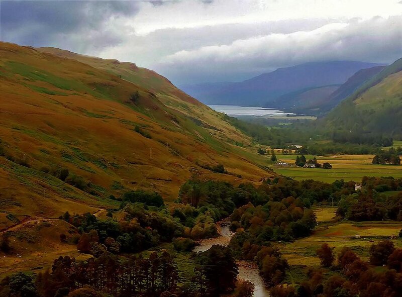 Valley with River and Lake — Green