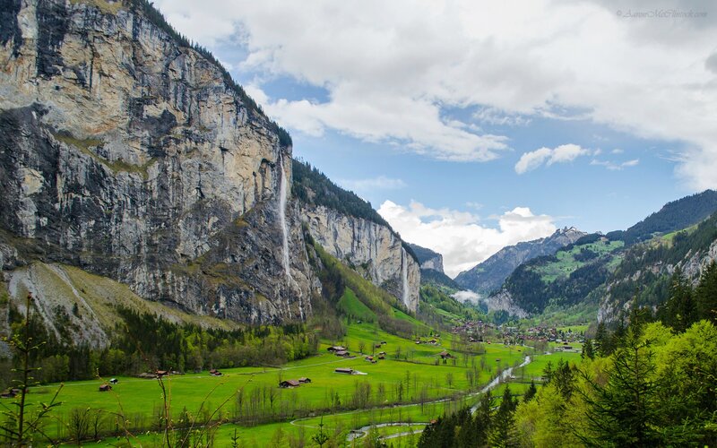 Valley with Waterfall — Green