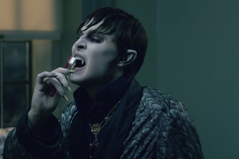 Vampire Brushing Teeth — Green