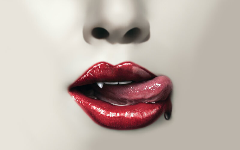 vampire lips with fangs