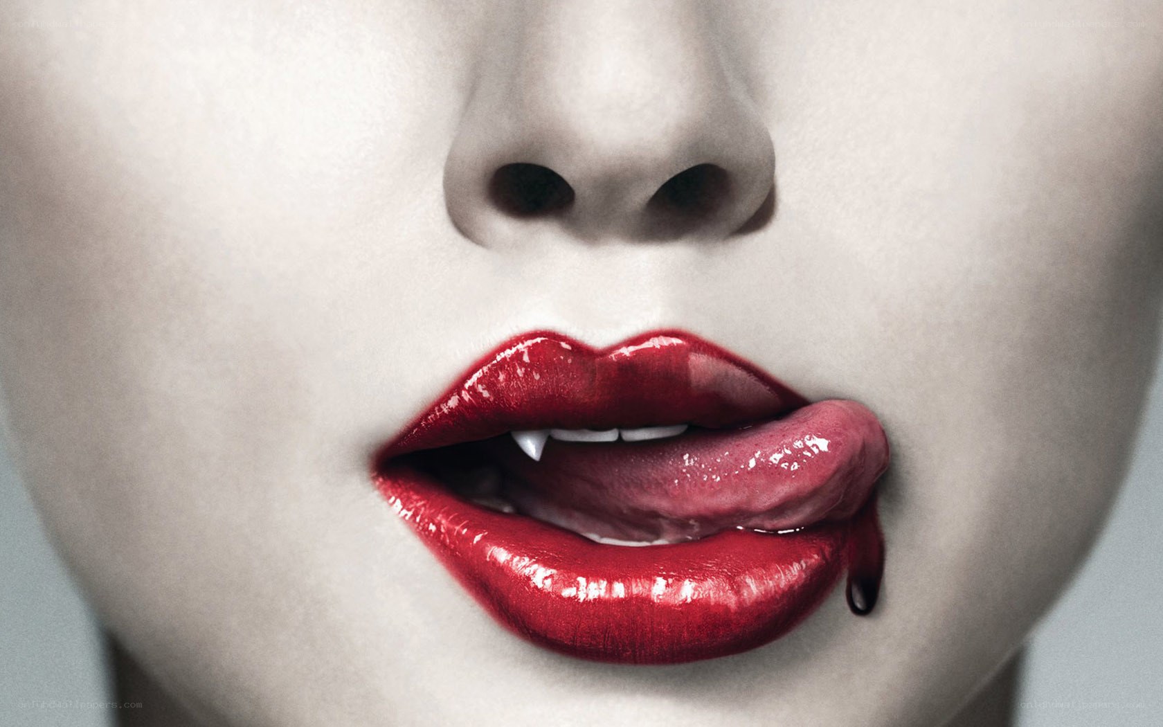 vampire lips with fangs