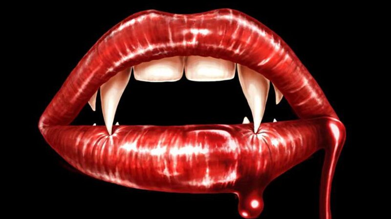 Vampire Lips with Fangs — Red
