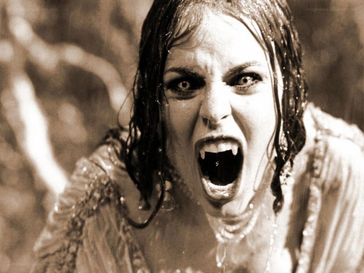 vampire woman screaming