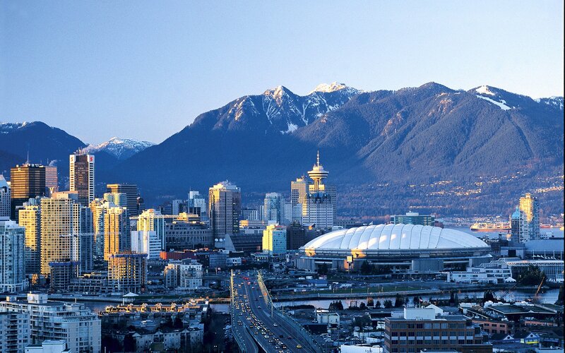 Vancouver skyline with mountains
