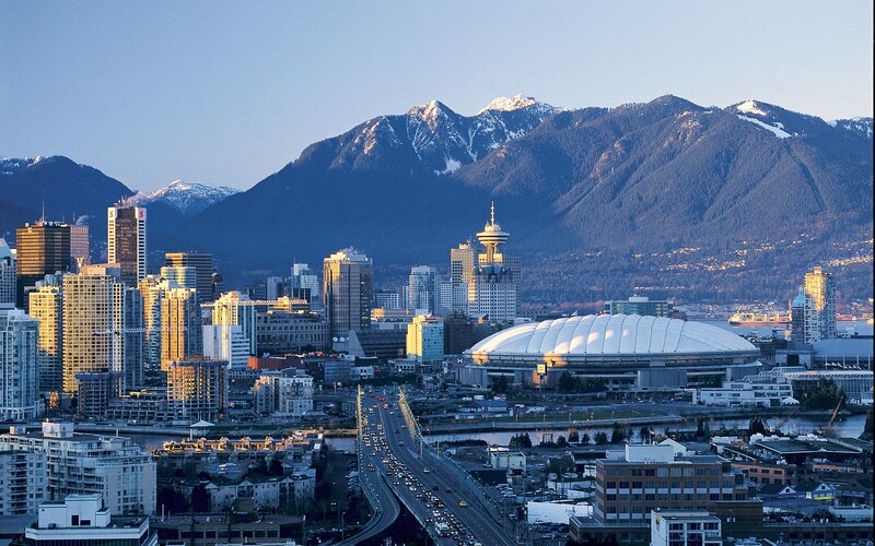 Vancouver skyline with mountains