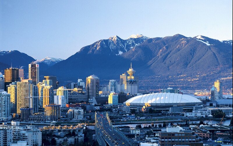 Vancouver skyline with mountains