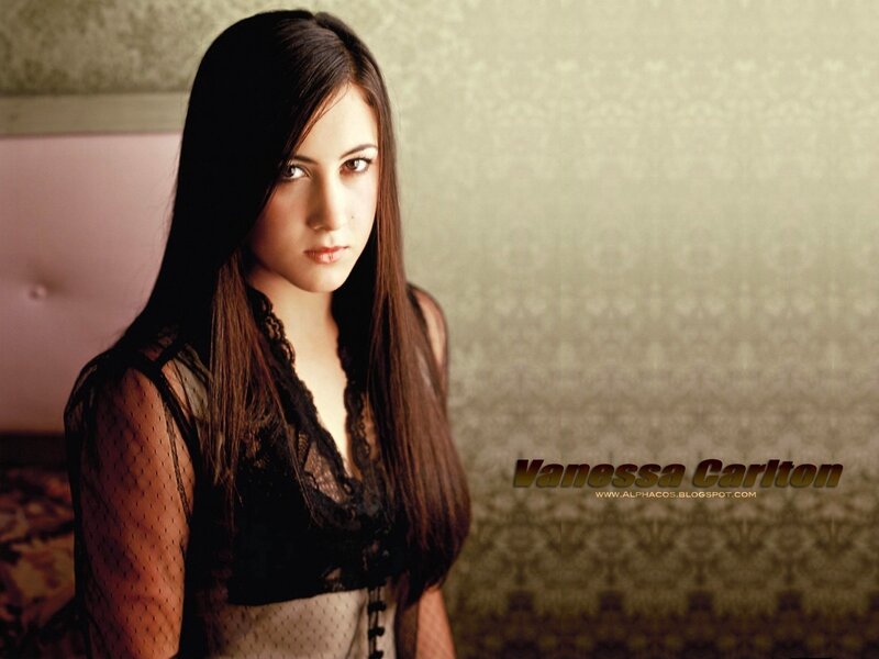 Vanessa Carlton portrait