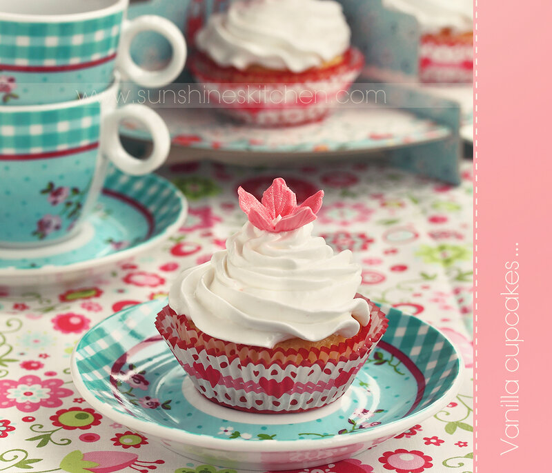 Vanilla Cupcake with Frosting