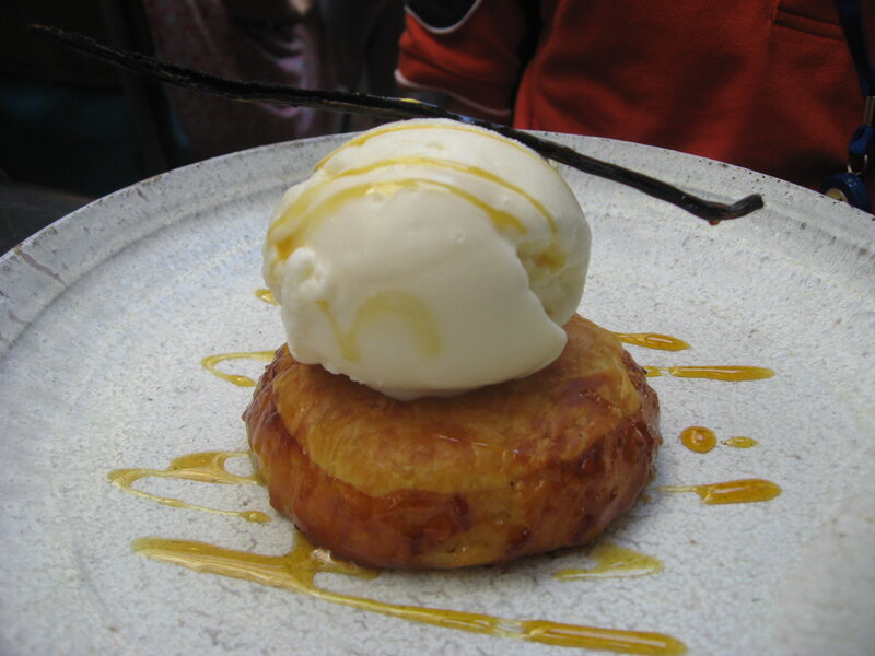 Vanilla Ice Cream Dessert