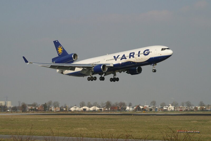 Varig airplane taking off