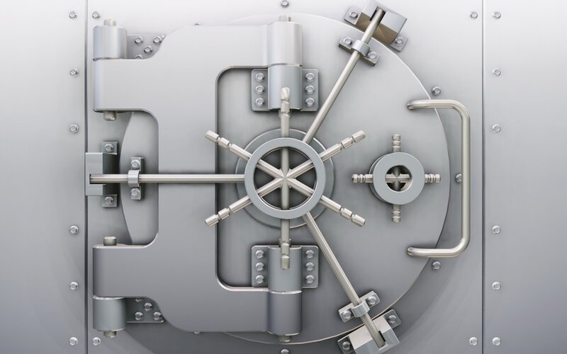 vault door with combination lock