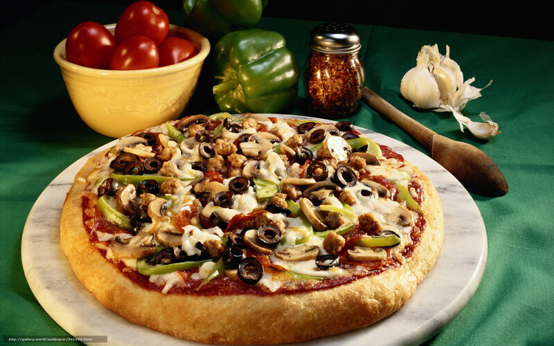 Vegetable Pizza on Marble — Green