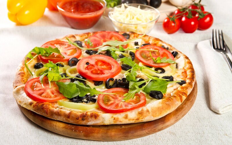Vegetable Pizza on Wood — Red, Appetizing