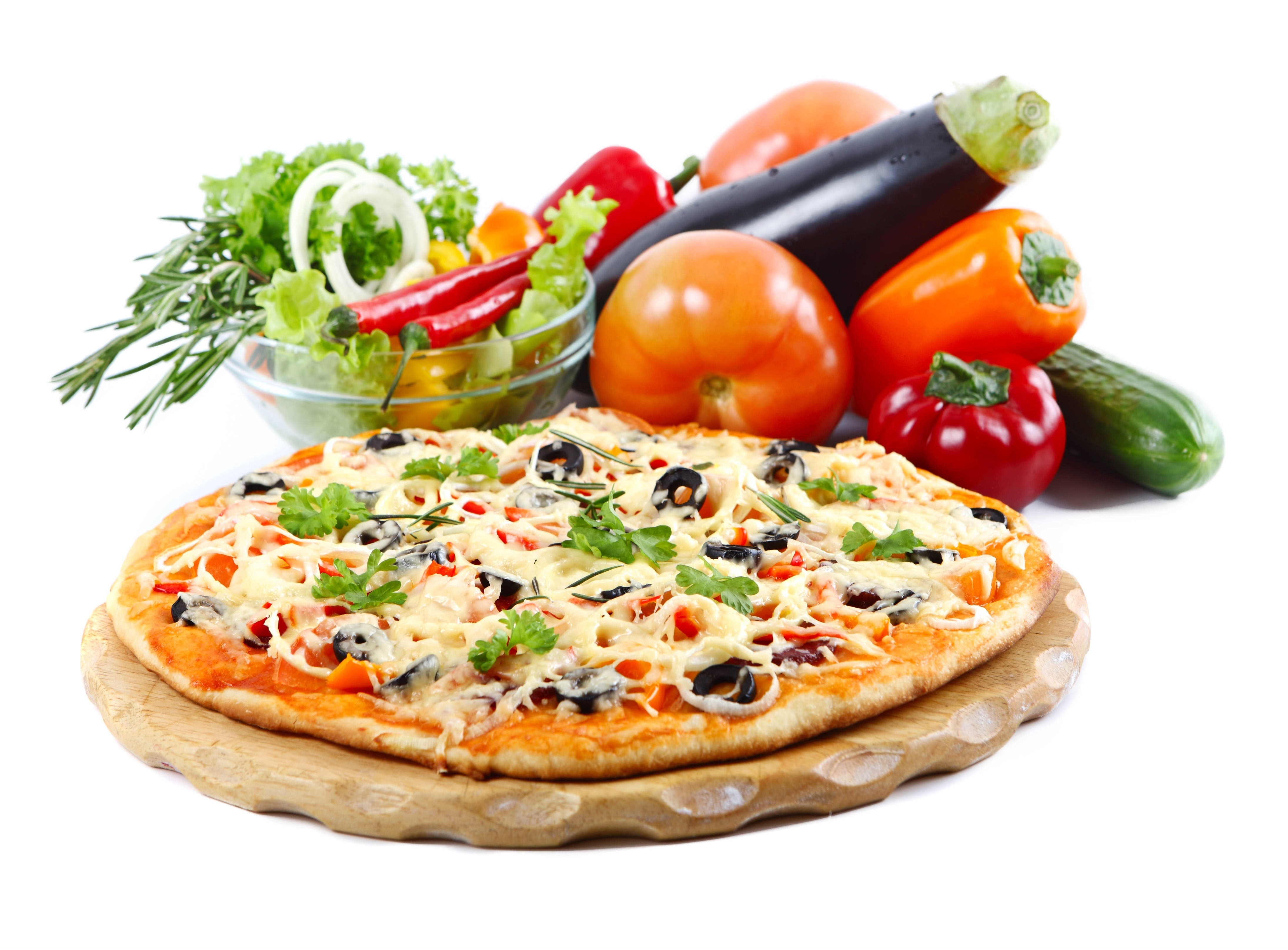 Vegetable pizza with fresh ingredients
