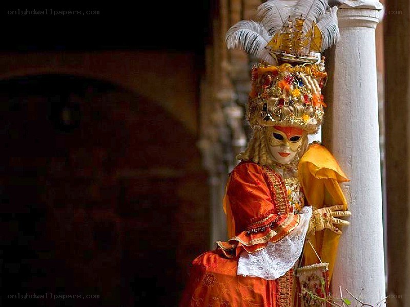 Venetian carnival performer