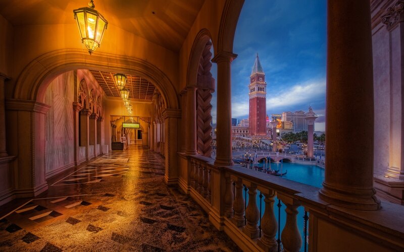 Venetian Las Vegas at dusk