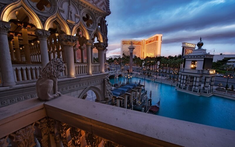 Venetian Las Vegas at dusk