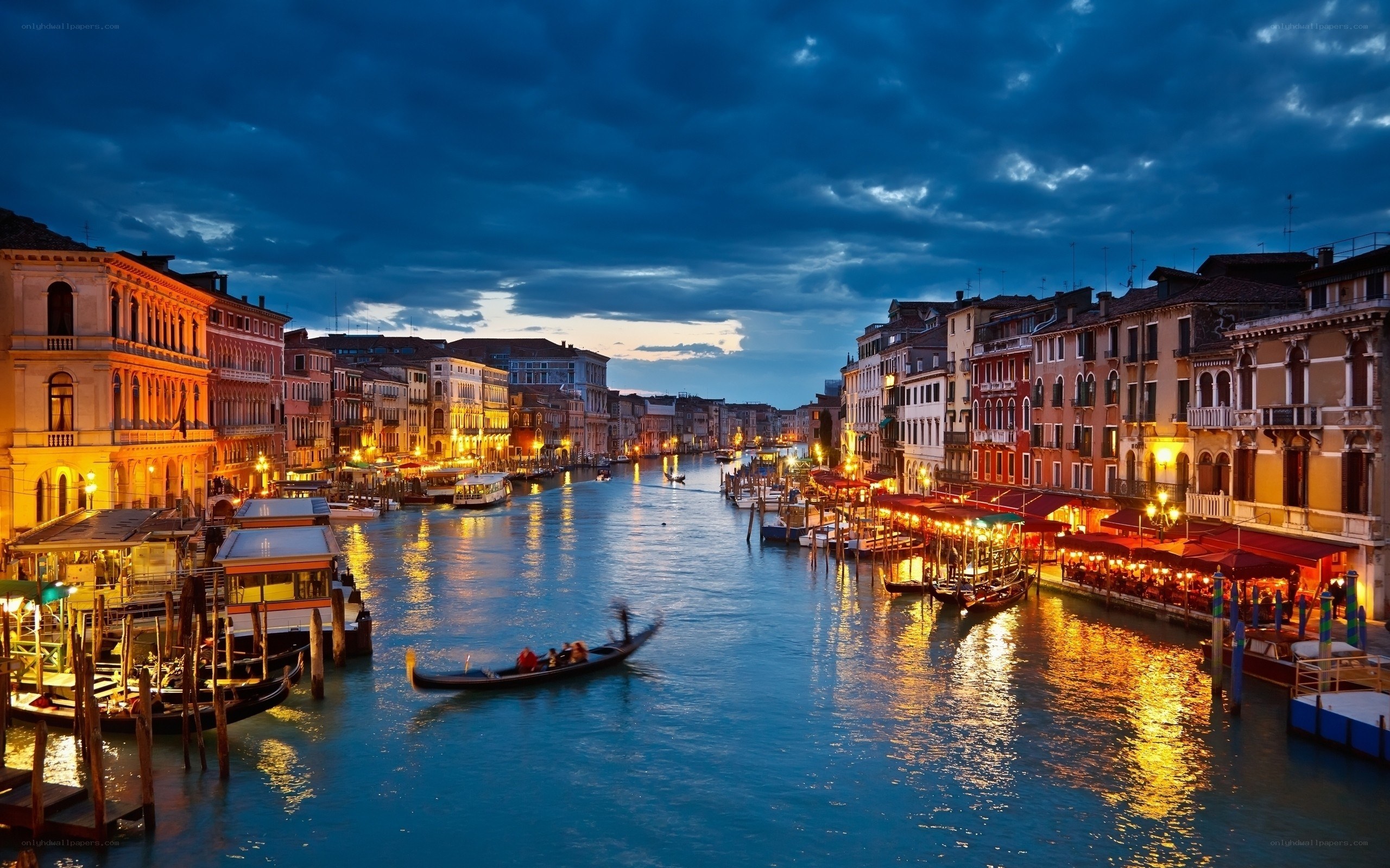 Venice canal at dusk