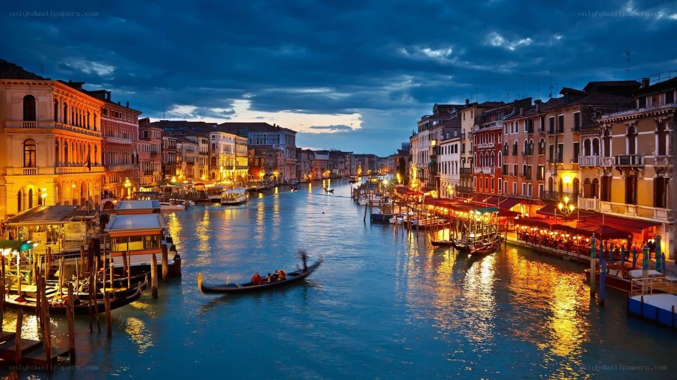 Venice canal at dusk