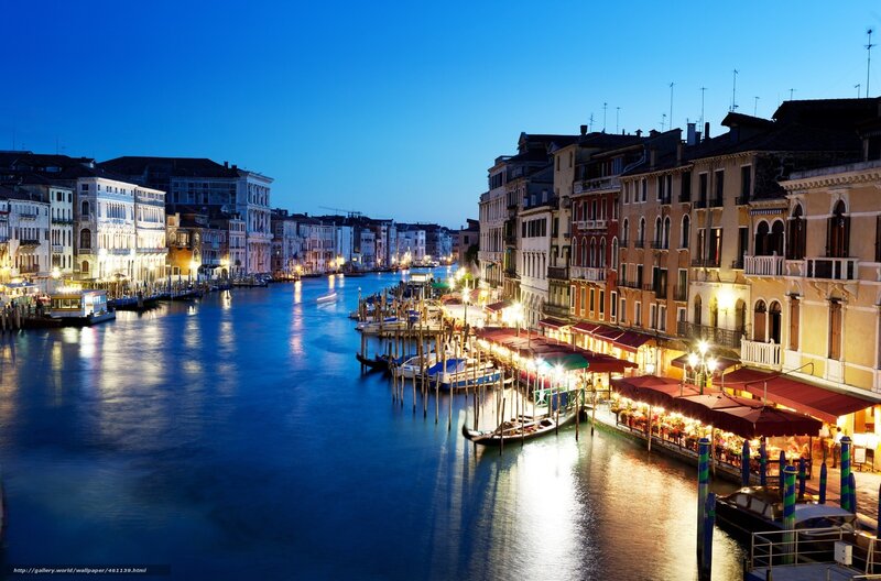 Venice canal at dusk