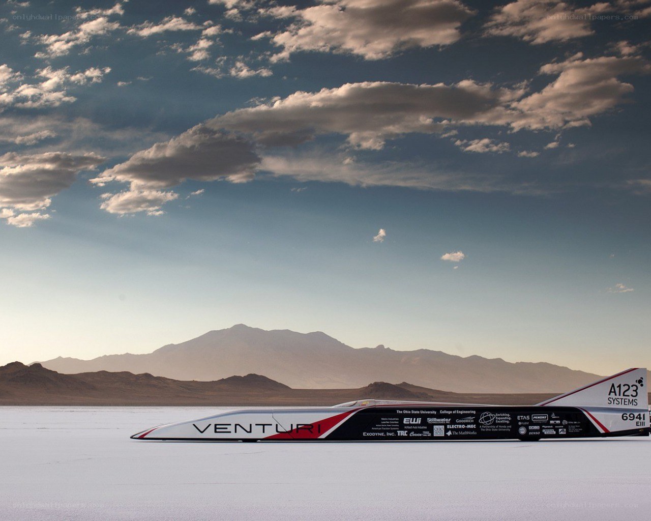 Venturi solar car on salt flat