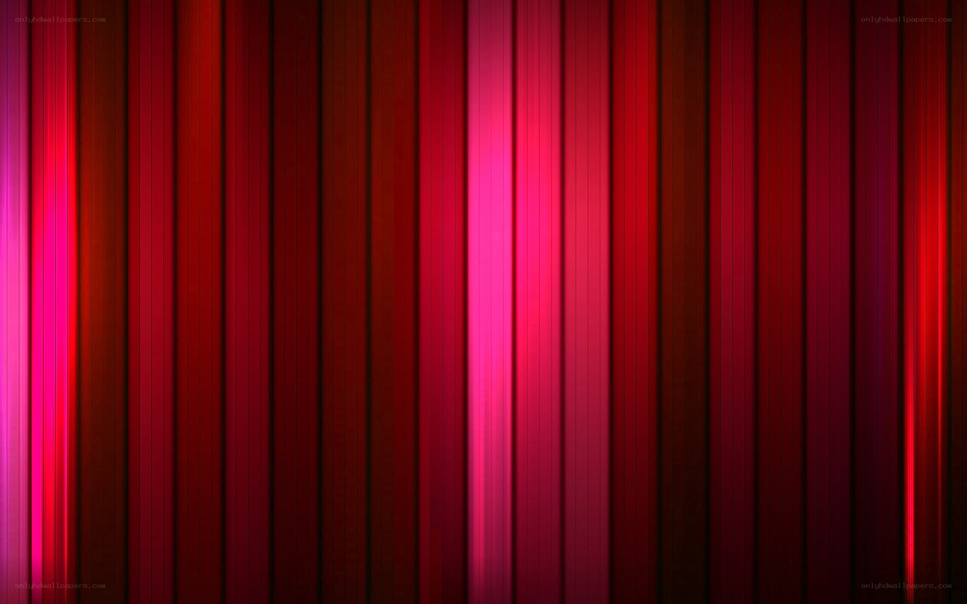 vertical red stripes pattern