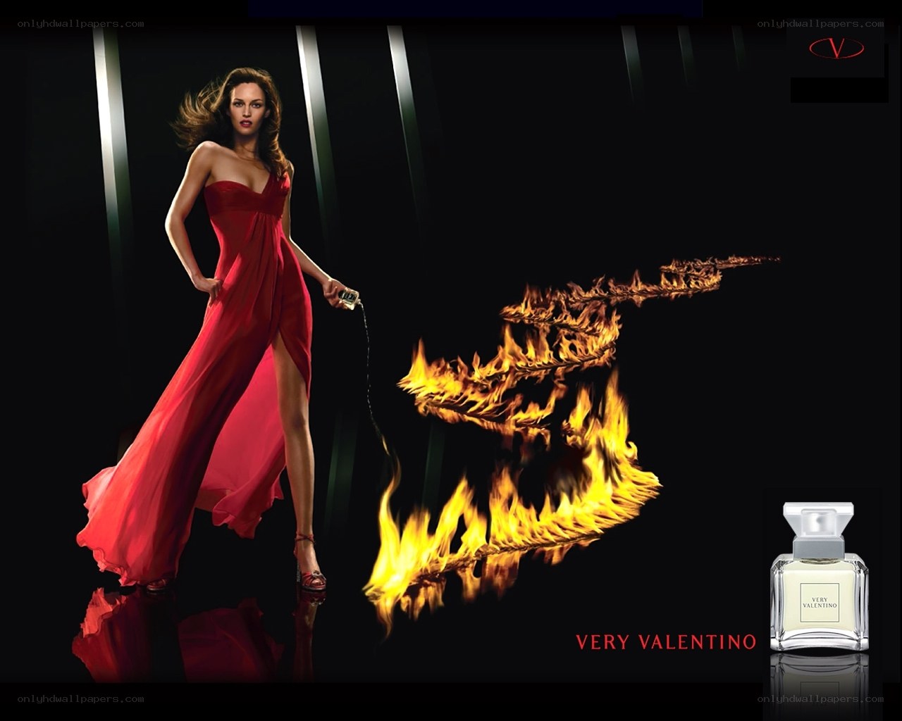Very Valentino perfume ad