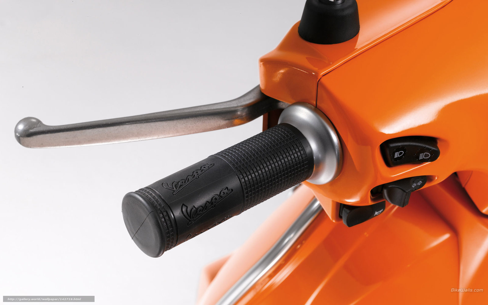 Vespa scooter handlebar detail