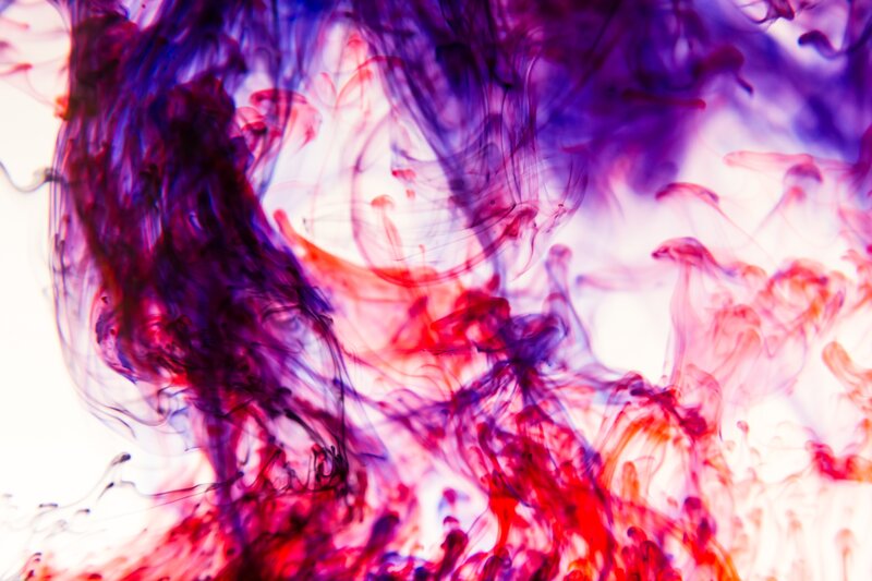 Vibrant ink diffusion in water
