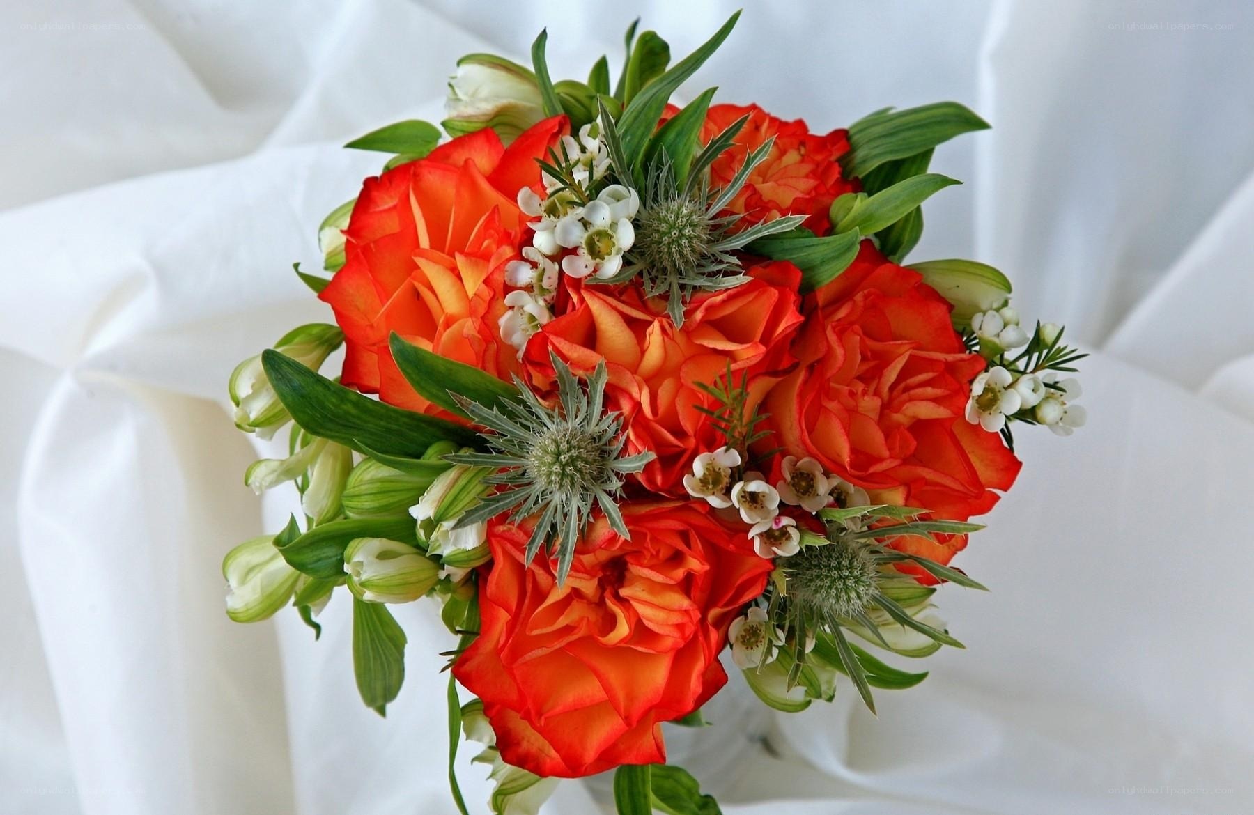 vibrant orange rose bouquet