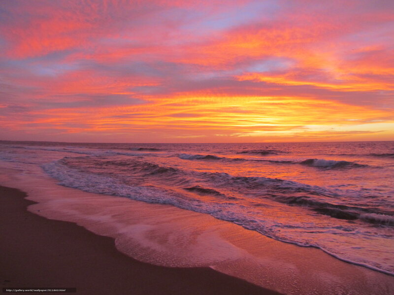 Vibrant sunset over ocean