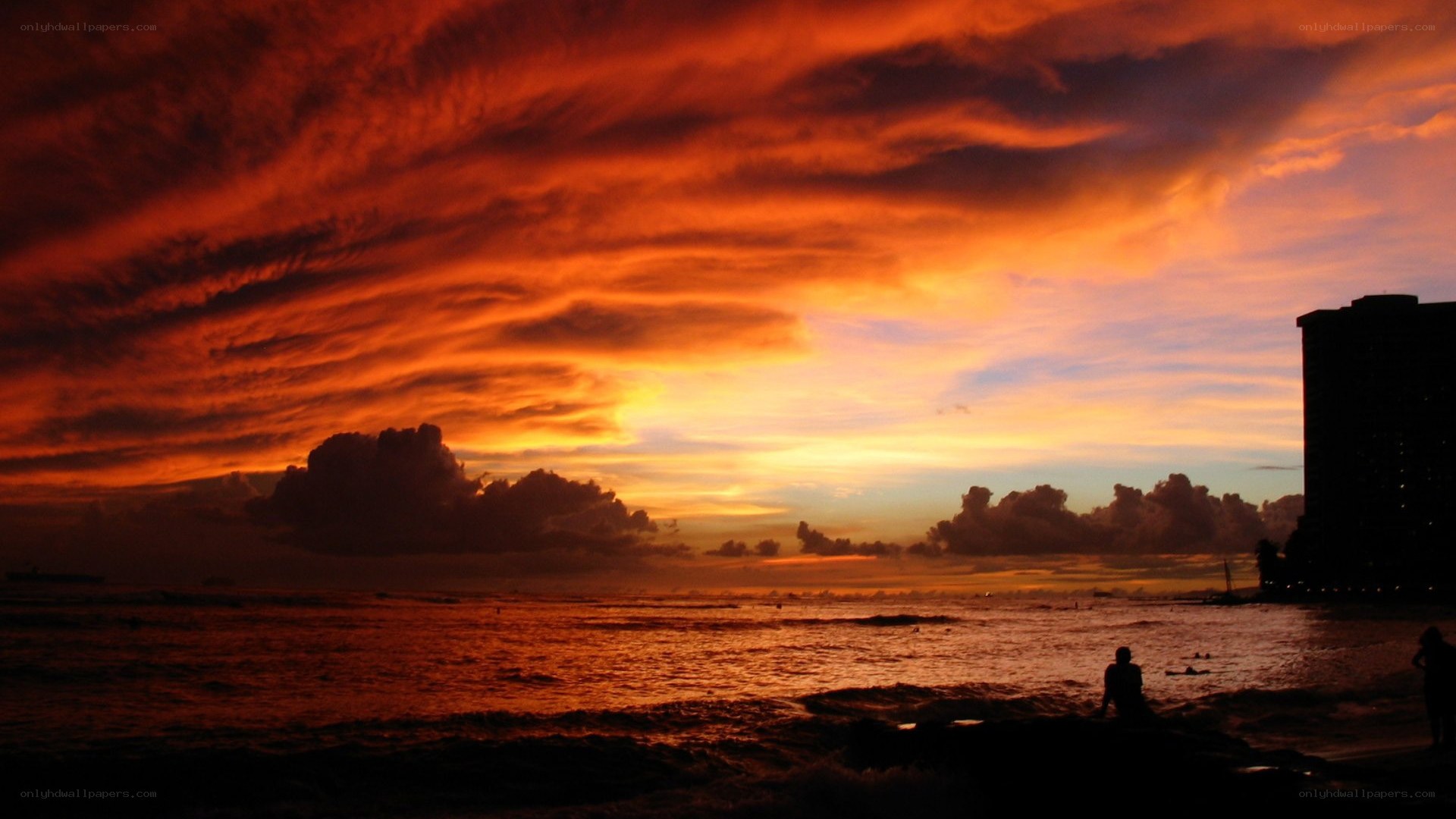 Vibrant sunset over the ocean