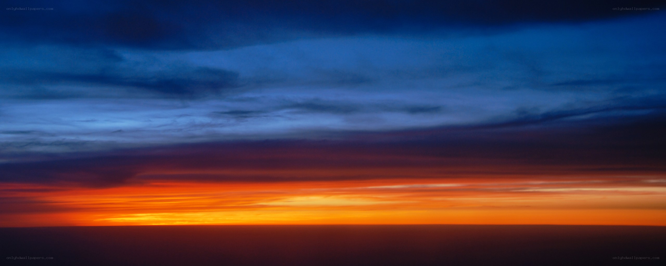 Vibrant sunset over the ocean