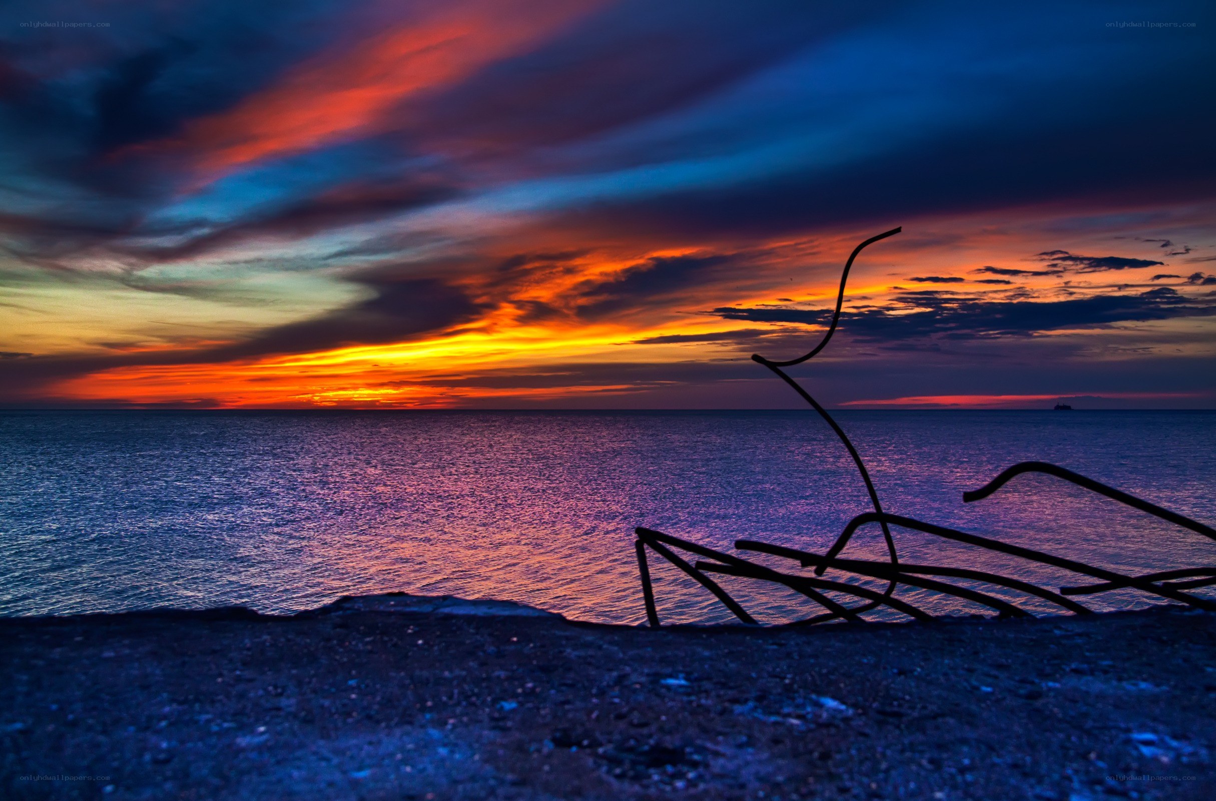 Vibrant sunset over the sea
