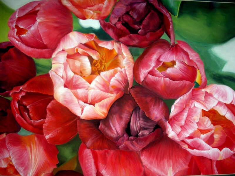 Vibrant tulip bouquet