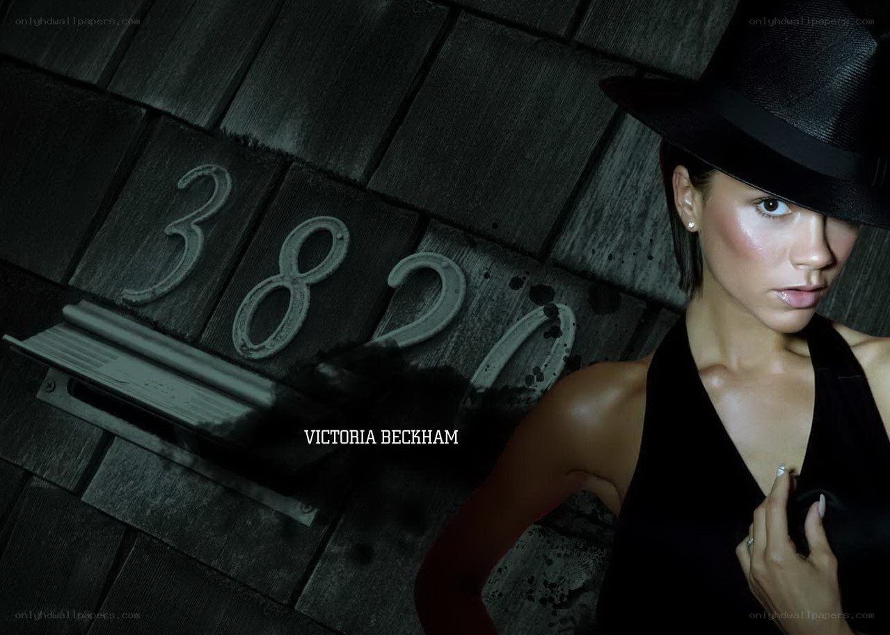 Victoria Beckham in black hat