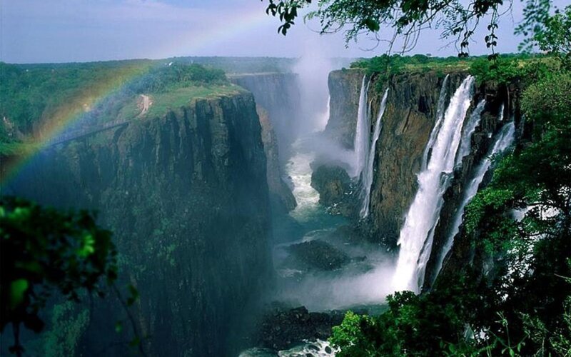 Victoria Falls Waterfall — Green, Dramatic, Afternoon, Photograph, Rainbow