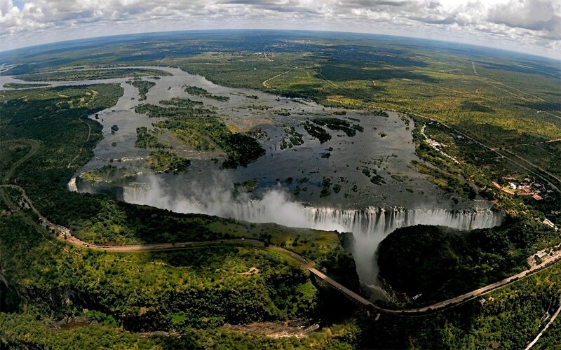 Victoria Falls Waterfall — Green, Dramatic, Afternoon, Photograph, River, Forest