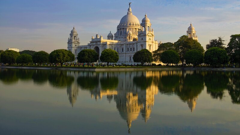 Victoria Memorial Building — White