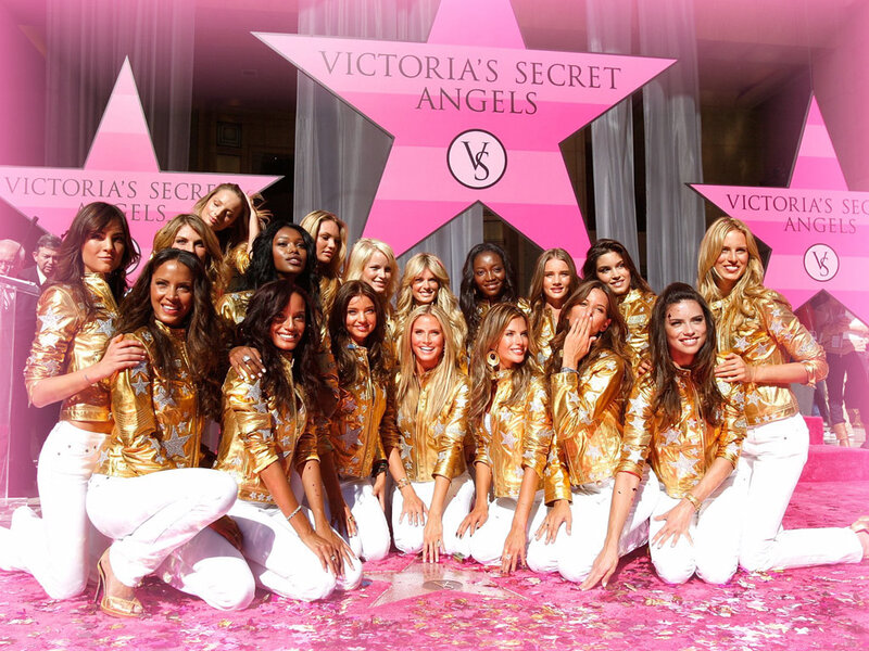 Victoria's Secret Angels group photo