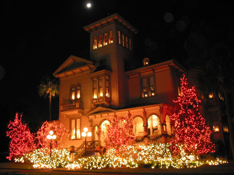Victorian House at Night — Red
