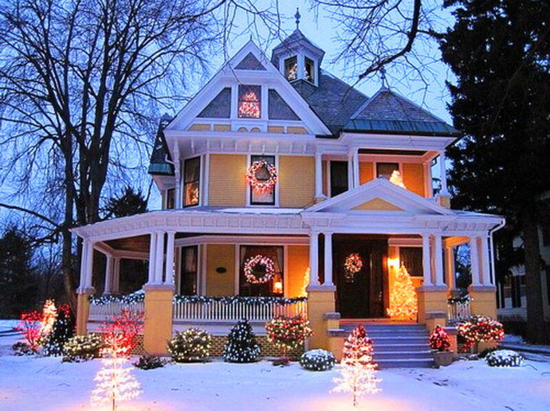 Victorian House with Lights — Yellow