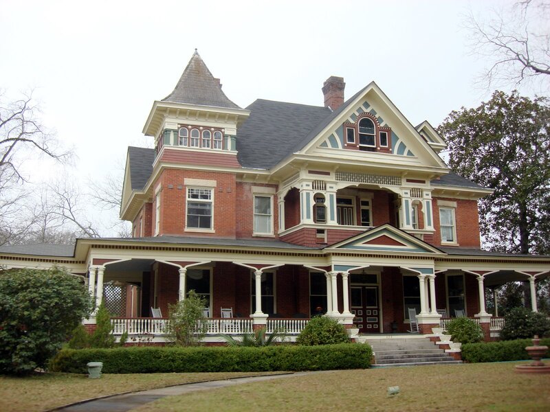 Victorian House with Porch — Red
