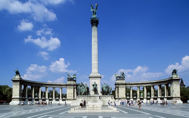 Victory Monument in Budapest