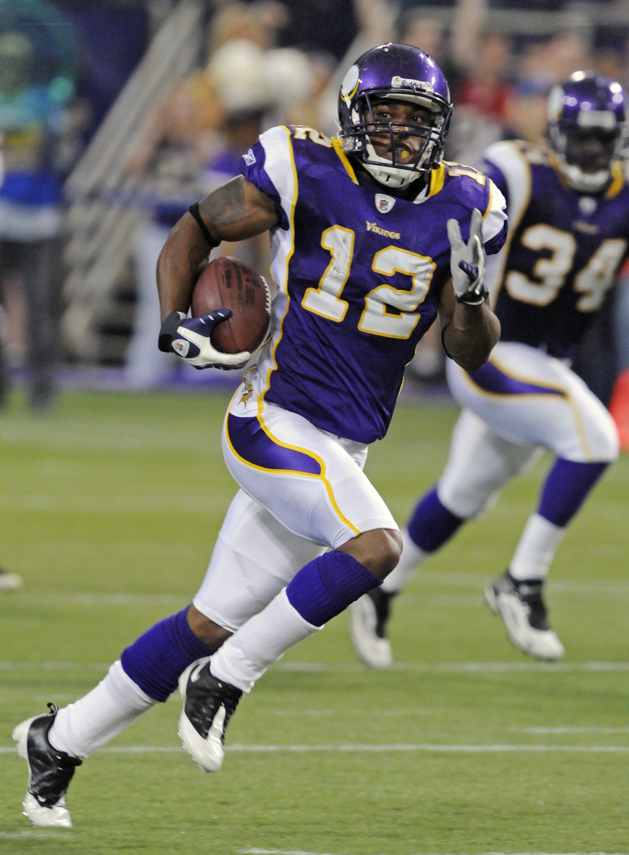 Vikings player running with ball