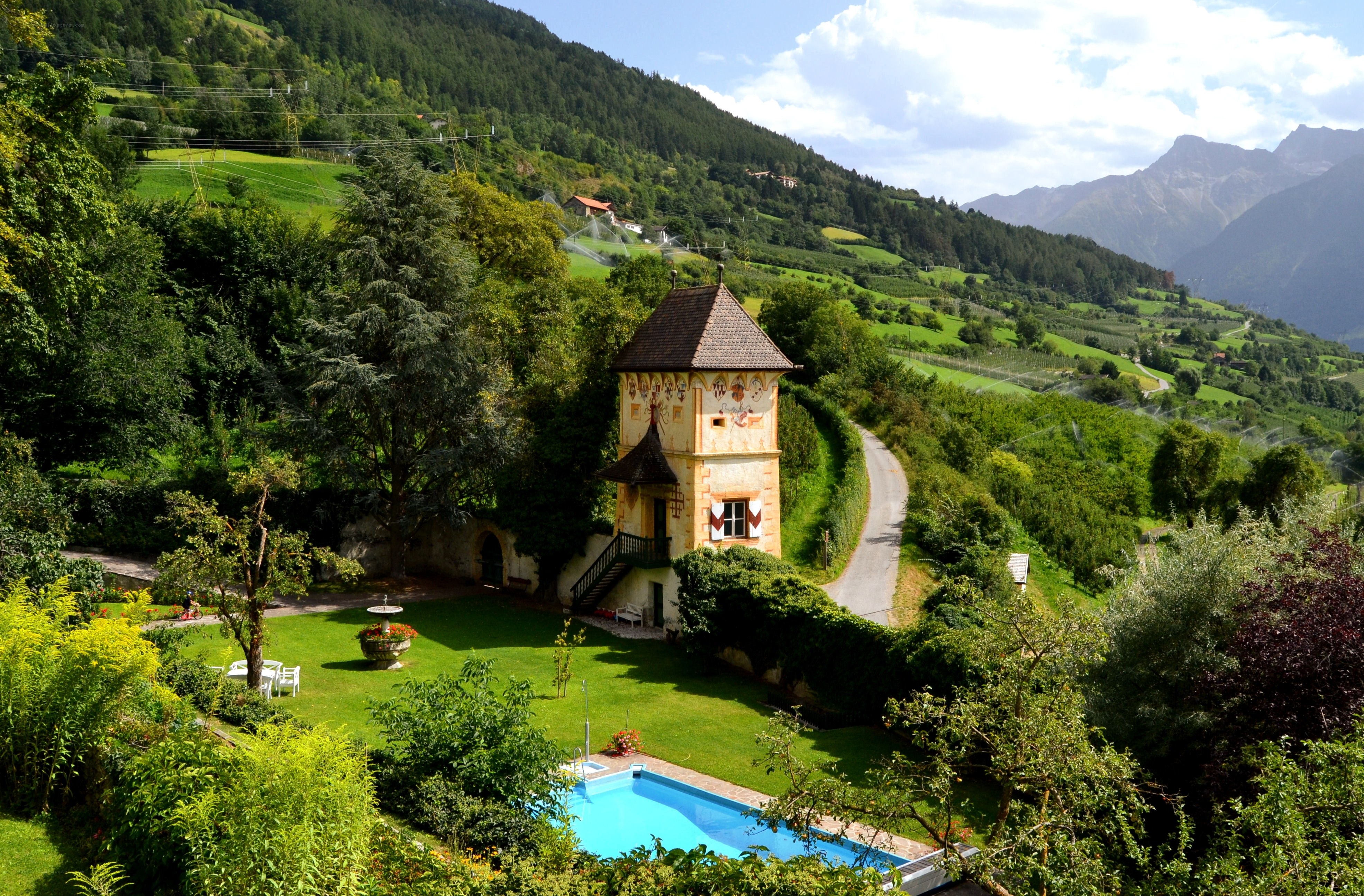 Villa with pool in mountain valley